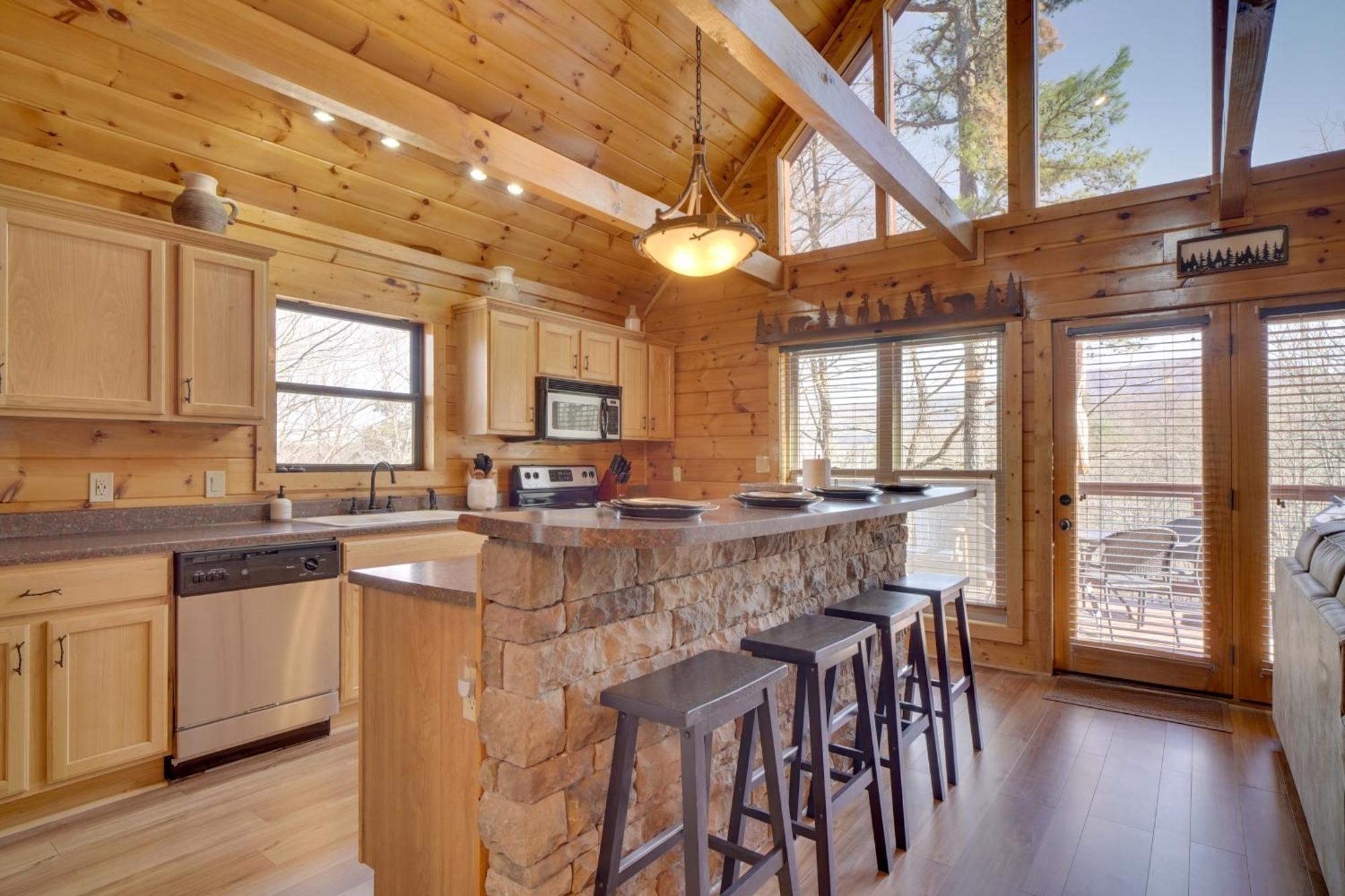 Hatcher Mtn Retreat Sevierville Cabin With Hot Tub! Esterno foto