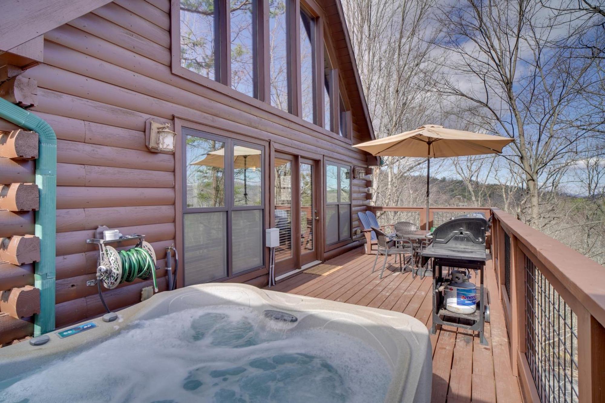 Hatcher Mtn Retreat Sevierville Cabin With Hot Tub! Esterno foto