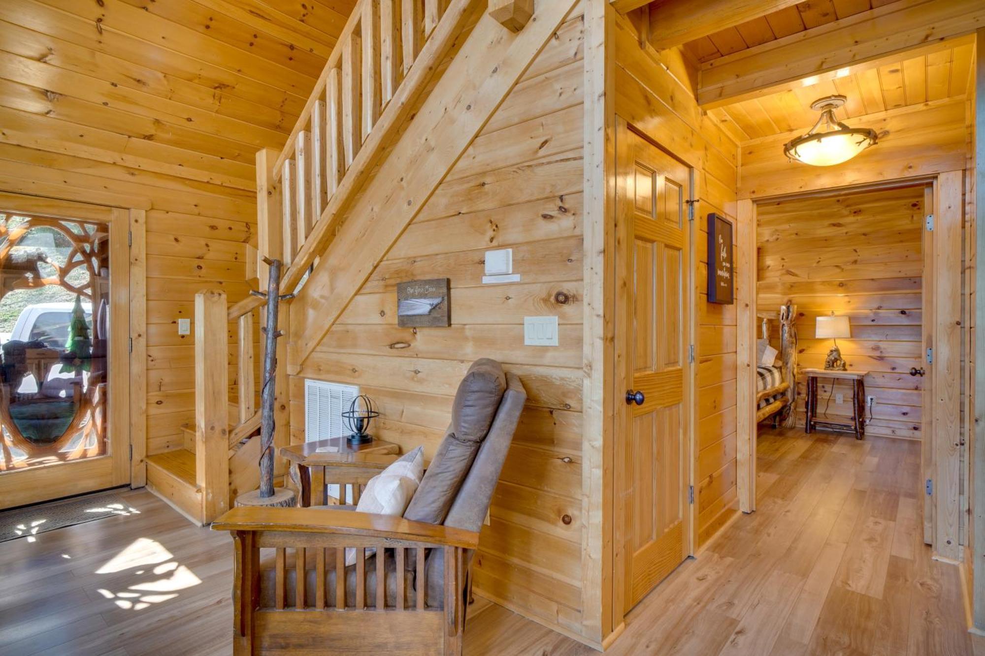 Hatcher Mtn Retreat Sevierville Cabin With Hot Tub! Esterno foto